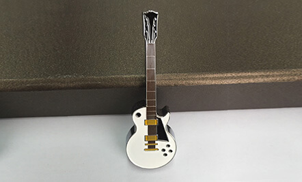 Customized Metal Guitar Shape